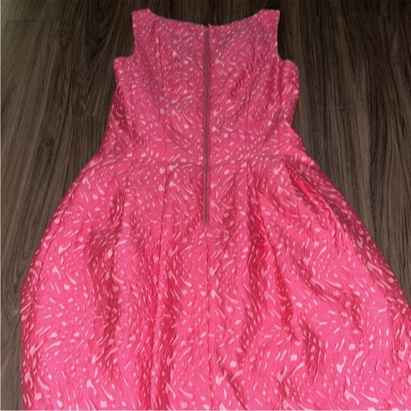 Pink Sleeveless Dress - Picture 4 of 4